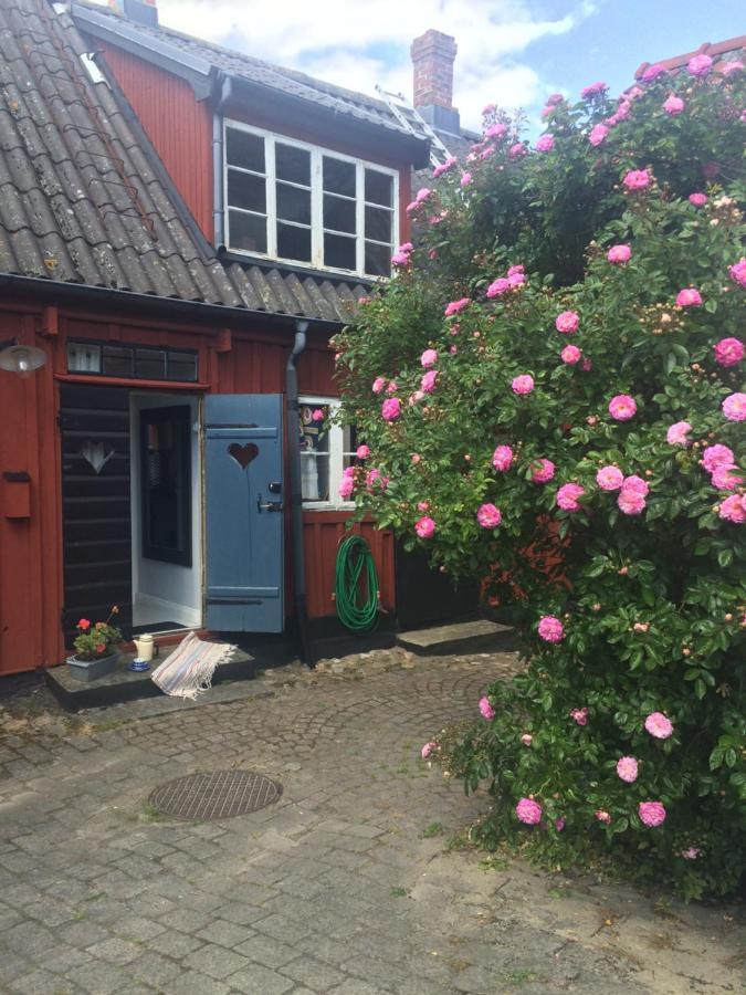 Villa Gardshus Torget Åhus Esterno foto